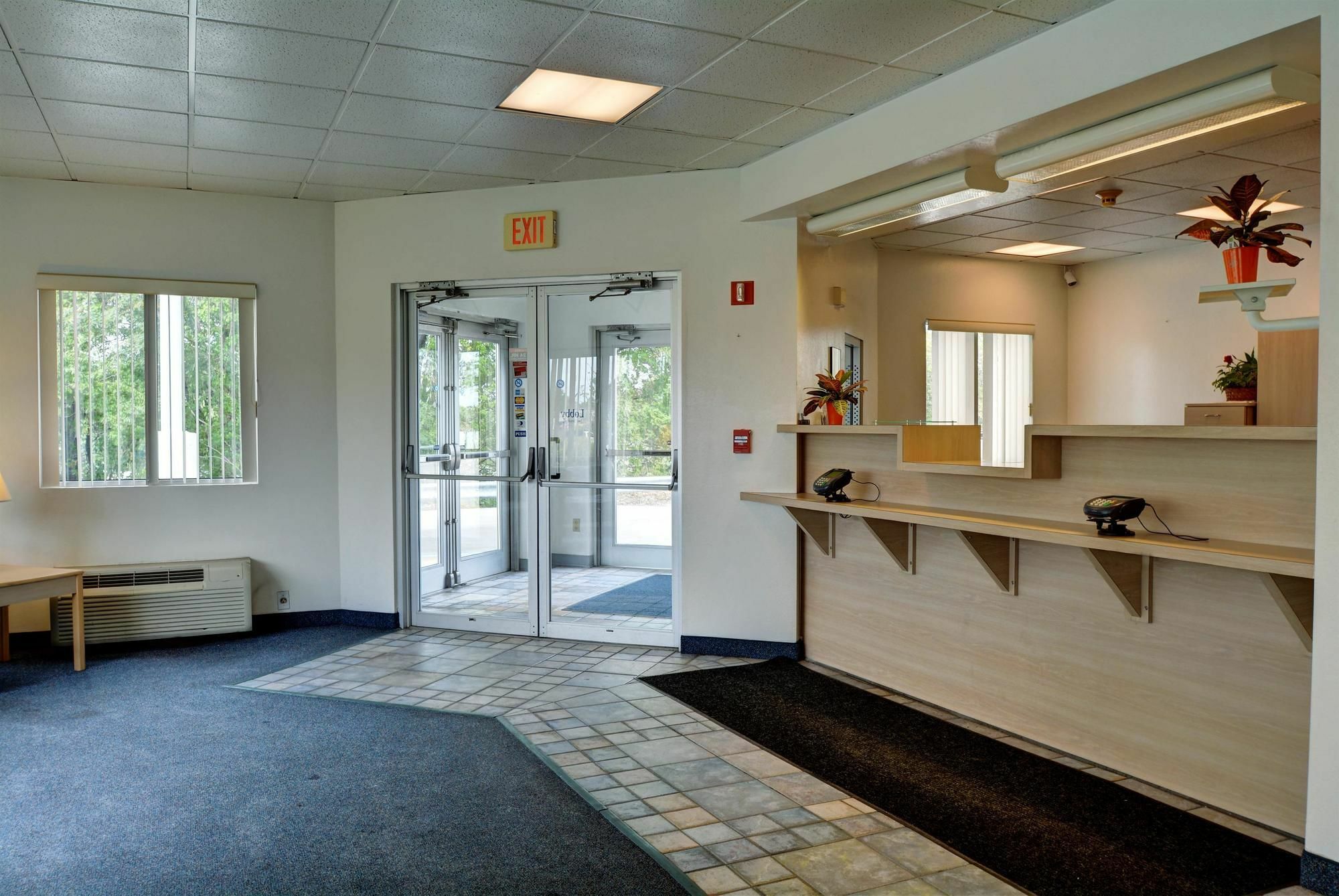 Motel 6-Warwick, Ri - Providence Airport - I-95 Exterior photo