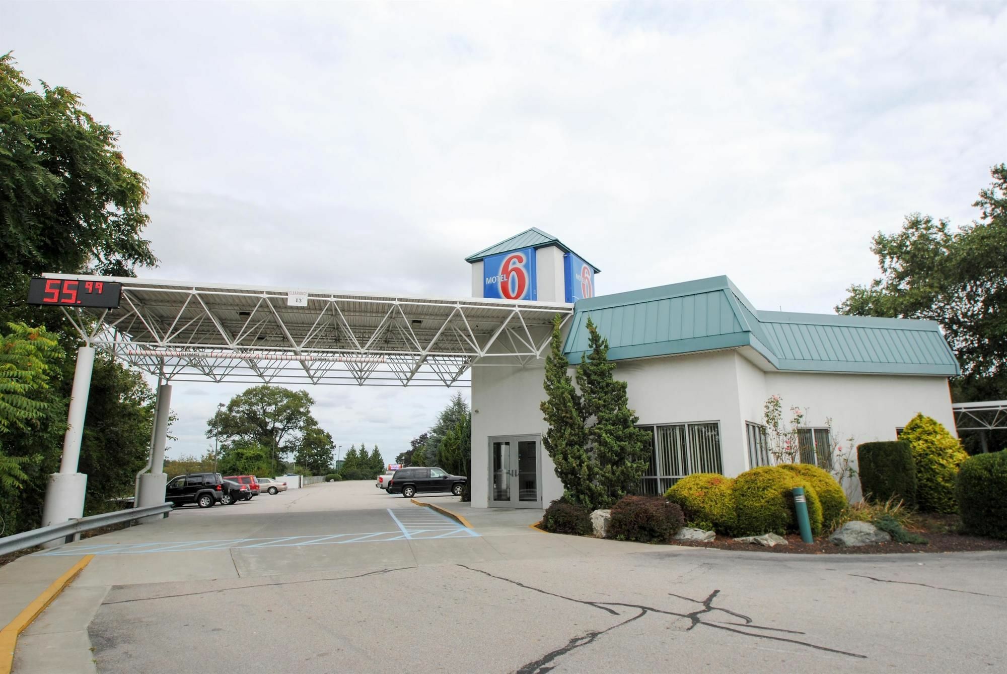 Motel 6-Warwick, Ri - Providence Airport - I-95 Exterior photo